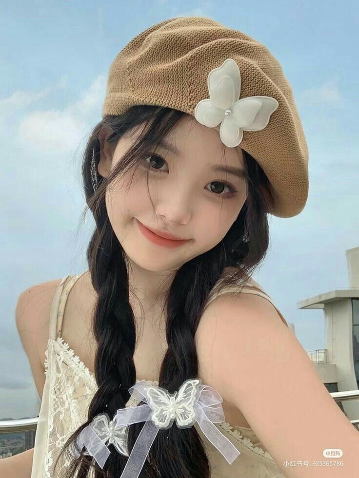 Beautiful Korean girl dp