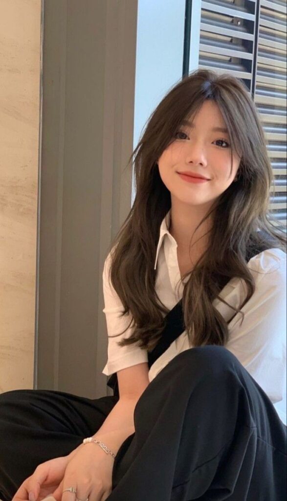 Cute Korean girl dp for profile