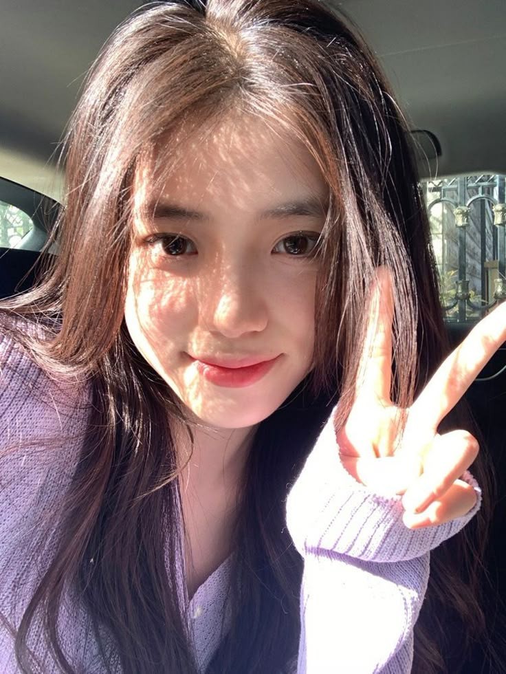 Korean attitude girl dp