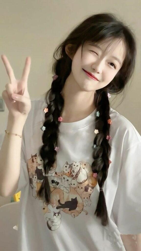 Korean hot girl profile pic