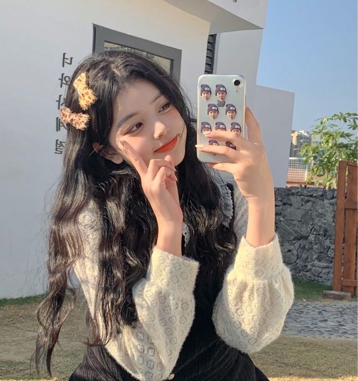 Korean hot girl profile pic